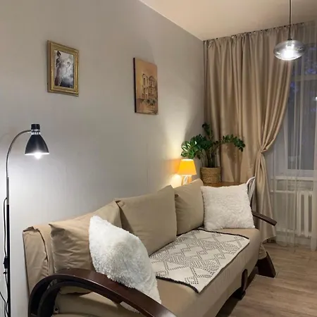 з балконом в центрі на утьосова Appartement *