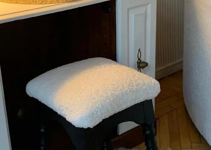 з балконом в центрі на утьосова Apartamento Odessa